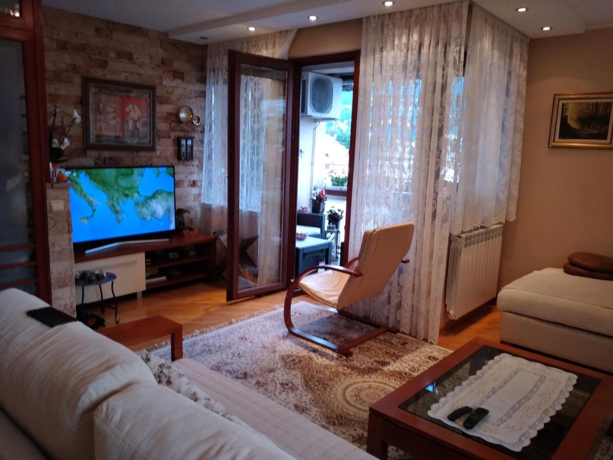 Omar'S View Apartment Sarajewo Zewnętrze zdjęcie